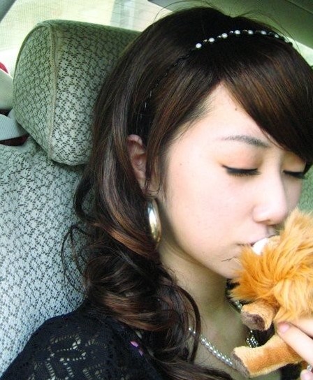 �������